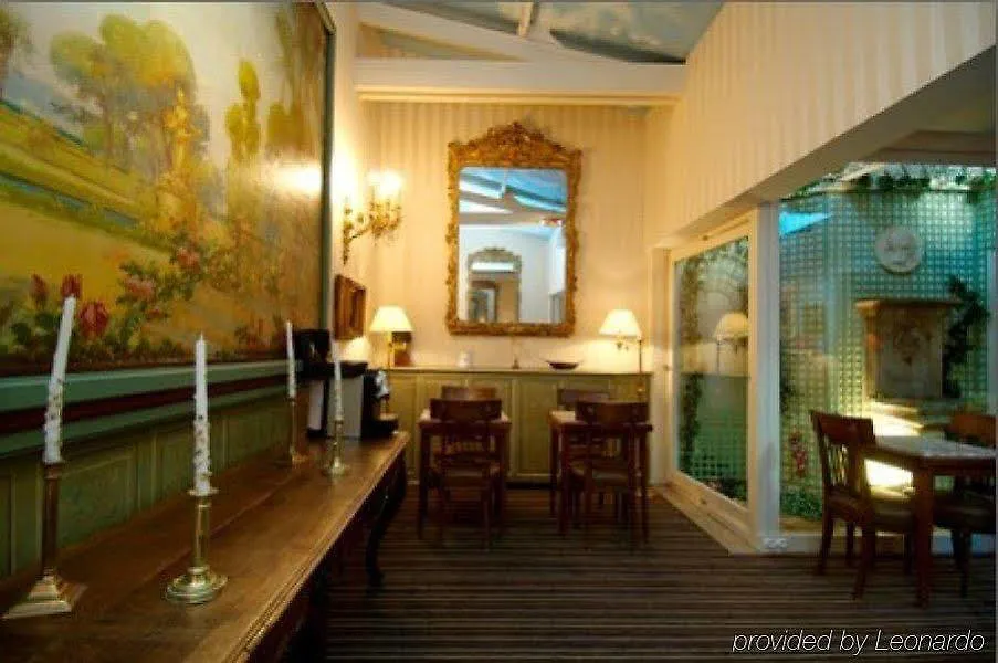 Hotel Courseine Courbevoie