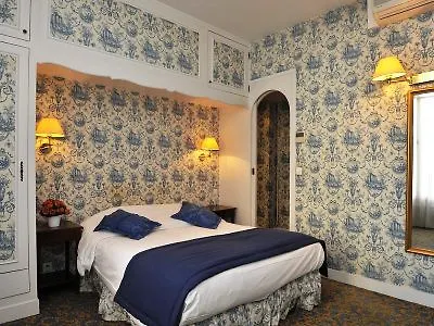 Courseine 3*